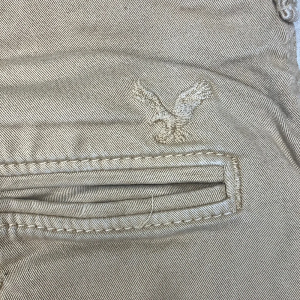 American Eagle Extreme Flex Longer Length Khaki Chino Shorts Mens 34 Tan Stretch